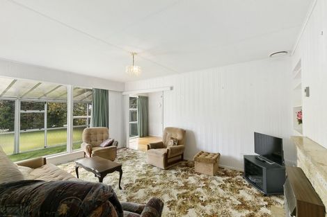 Photo of property in 10 Mimihau Grove, Wainuiomata, Lower Hutt, 5014