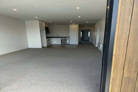 Photo of property in 12/1 Genevieve Lane, Hobsonville, Auckland, 0616