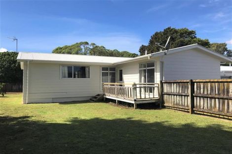 Photo of property in 14 Court Town Close, Mangere, Auckland, 2022