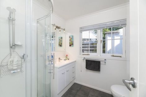 Photo of property in 207d Valley Road, Mount Maunganui, 3116