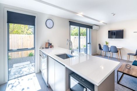 Photo of property in 2/871 Colombo Street, Christchurch Central, Christchurch, 8013