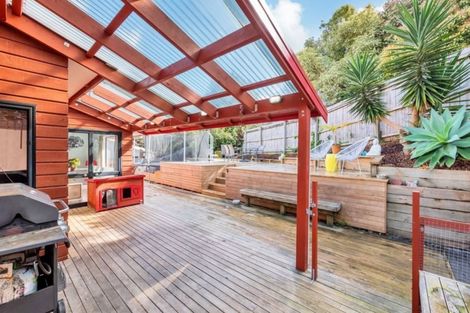 Photo of property in 1/65 Nigel Road, Browns Bay, Auckland, 0630