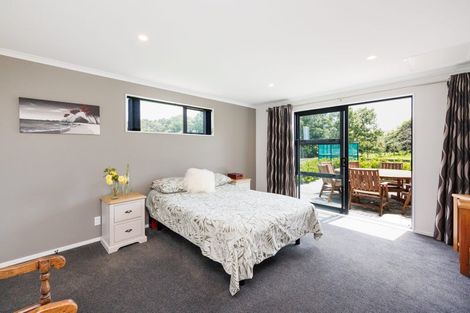 Photo of property in 567 Lethbridge Road, Halcombe, 4775