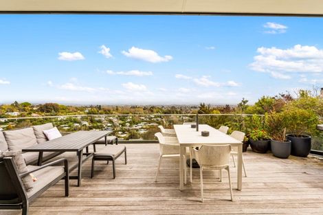 Photo of property in 81 Hikanui Drive, Havelock North, 4130