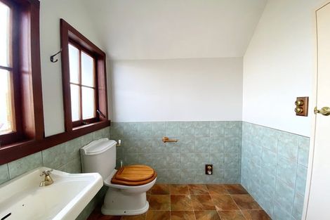 Photo of property in 18b Mountain Road, Mount Wellington, Auckland, 1072