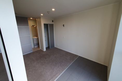 Photo of property in Luna Apartments, 6l/16 Burton Street, Grafton, Auckland, 1010