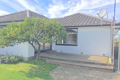 Photo of property in 4 Oriana Crescent, Hornby, Christchurch, 8042