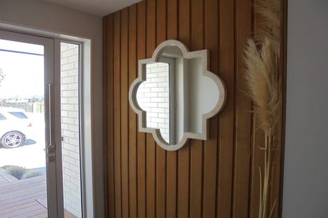 Photo of property in 6 John Raven Lane, Woodend, 7610