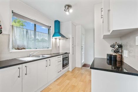 Photo of property in 1 Ronald Place, Manurewa, Auckland, 2102