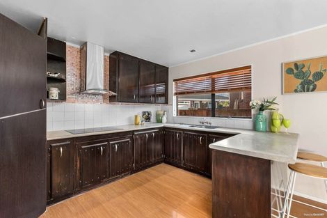 Photo of property in 12 Tate Grove, Half Moon Bay, Auckland, 2012