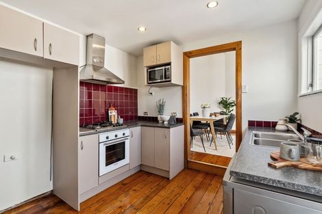 Photo of property in 554 Adelaide Road, Berhampore, Wellington, 6023