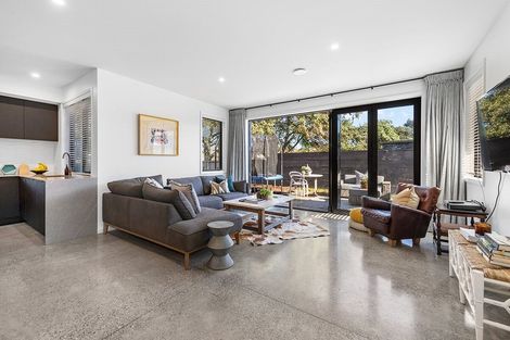 Photo of property in 55a Torino Street, Point England, Auckland, 1072