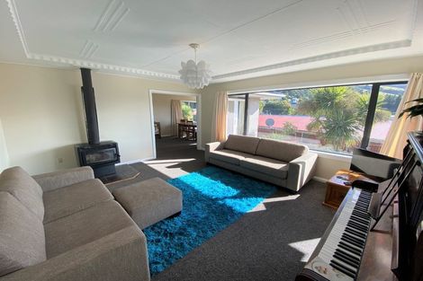 Photo of property in 97 Centennial Avenue, Helensburgh, Dunedin, 9010