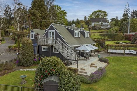 Photo of property in 2 Brenton Place, Whangamata, 3691