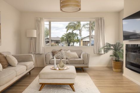 Photo of property in 56 Matemuri Drive, Papamoa Beach, Papamoa, 3118