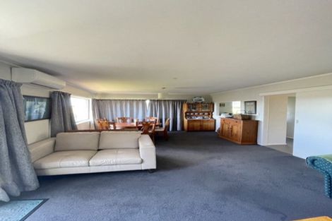 Photo of property in 2/21 Drake Street, Howick, Auckland, 2014