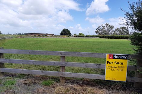 Photo of property in 377 Fencourt Road, Cambridge, 3493