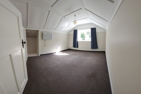 Photo of property in 21 Crawford Road, Kilbirnie, Wellington, 6022