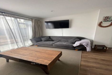 Photo of property in 14 Rara Lane, Manukau, Auckland, 2104