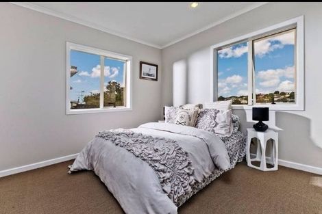 Photo of property in 1/138 Forrest Hill Road, Forrest Hill, Auckland, 0620