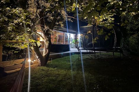 Photo of property in 9 City View Terrace, Birkenhead, Auckland, 0626