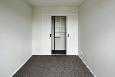 Photo of property in 5/60 Kelman Road, Kelston, Auckland, 0602