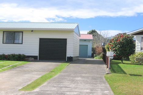 Photo of property in 110b Waverley Place, Whangamata, 3620