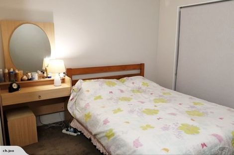 Photo of property in 2/29 Seine Road, Forrest Hill, Auckland, 0620