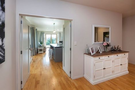 Photo of property in 43 Ruahine Place, Parklands, Christchurch, 8083