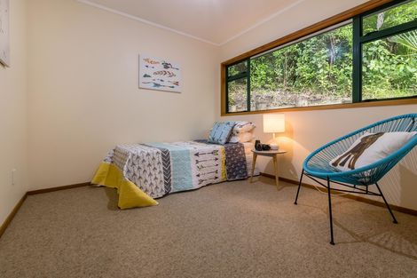 Photo of property in 207c Woodlands Park Road, Titirangi, Auckland, 0604