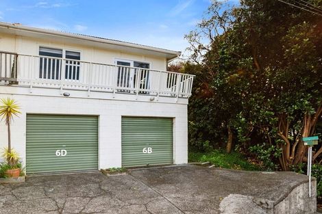 Photo of property in 6d Rewa Terrace, Tawa, Wellington, 5028