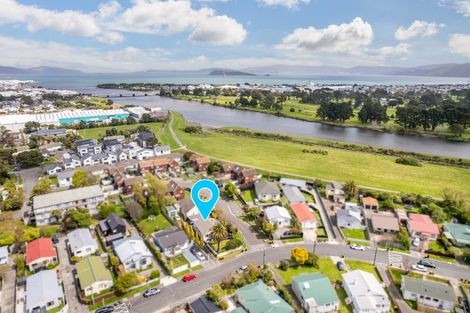 Photo of property in 15 Randwick Crescent, Moera, Lower Hutt, 5010