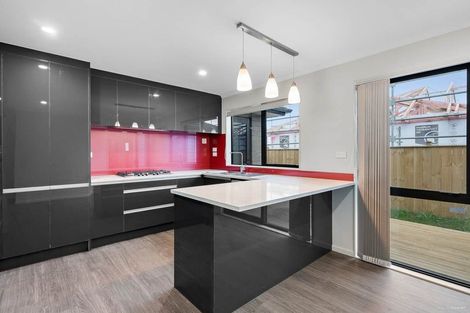 Photo of property in 13 Koroheke Road, Takanini, 2110