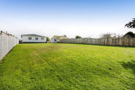 Photo of property in 18 Stanners Street, Eltham, 4322