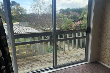 Photo of property in 196 Main Road South, Raumati South, Paraparaumu, 5032