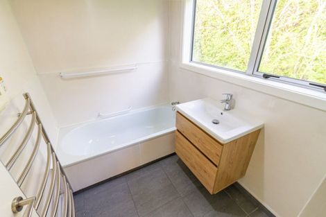 Photo of property in 2/85 Clyde Road, Ilam, Christchurch, 8041