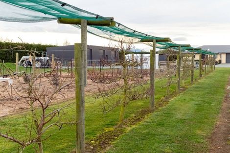 Photo of property in 360 Ashburton Staveley Road, Greenstreet, Ashburton, 7771