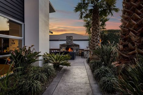 Photo of property in 15 Marlin Terrace, Bell Block, New Plymouth, 4312