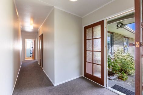 Photo of property in 41 Atkinson Street, Woodville, 4920