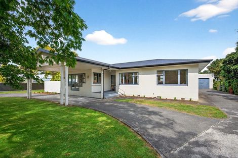 Photo of property in 19 Main Street, Greytown, 5712