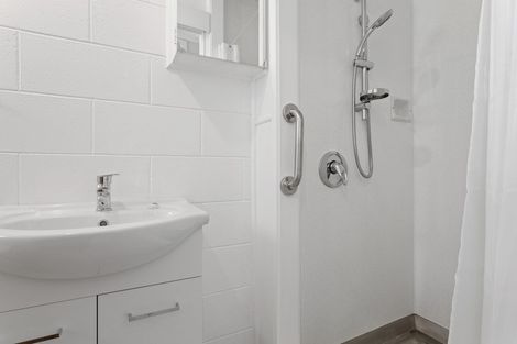 Photo of property in 2/9 Goulstone Road, Whakatane, 3120