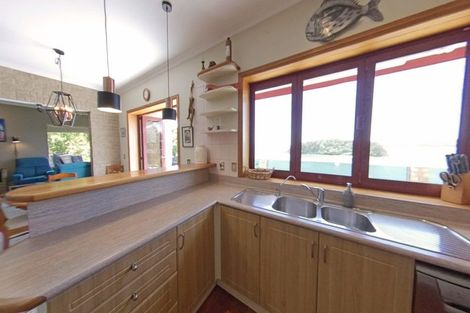 Photo of property in 16b Sullivans Road, Paihia, 0200