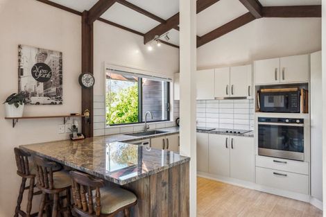 Photo of property in 21 Anaru Street, Raumati Beach, Paraparaumu, 5032