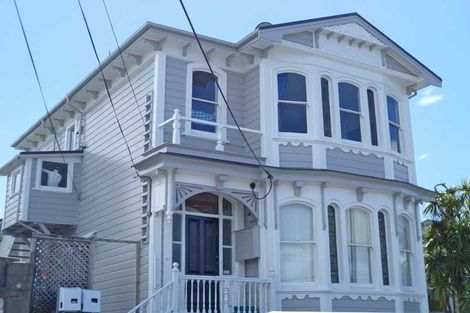 Photo of property in 15 Kenwyn Terrace, Newtown, Wellington, 6021