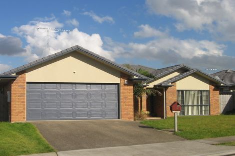 Photo of property in 13 Shankill Place, East Tamaki, Auckland, 2013