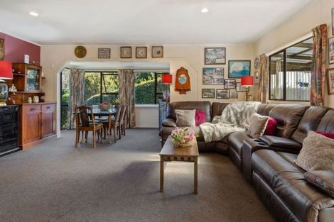 Photo of property in 13a Hammond Avenue, Hatfields Beach, Orewa, 0931