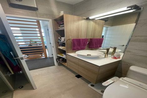 Photo of property in 6a Moffat Road, Red Beach, 0932