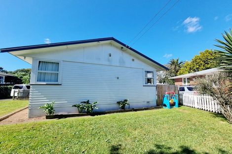Photo of property in 20 Orion Street, Papakura, 2110