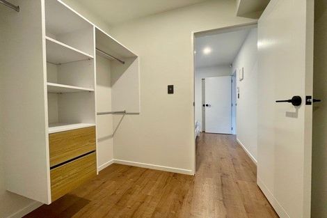 Photo of property in 1 Lawson Creek Street, Massey, Auckland, 0614