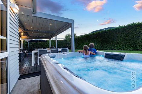 Photo of property in 30 Jelas Drive, Riverhead, 0820